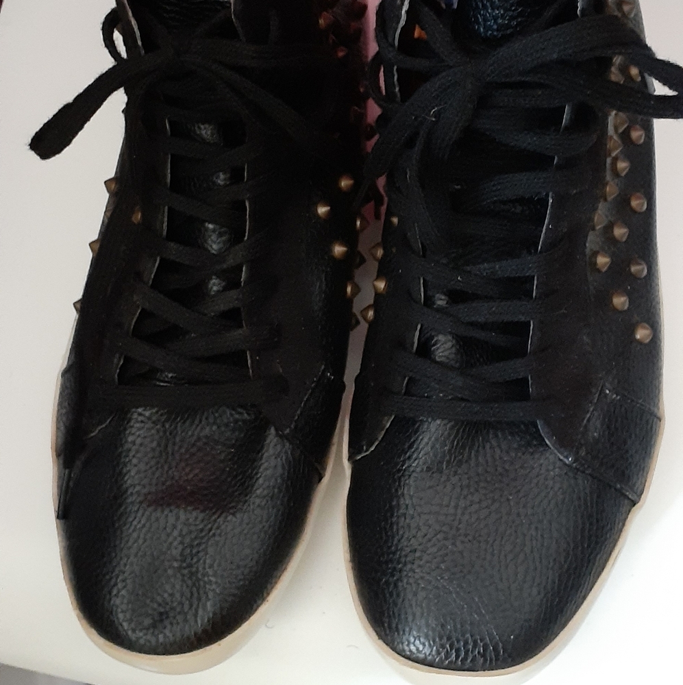 Forever 21 Black Studded Ankle High Back Zip Sneakers 8.5